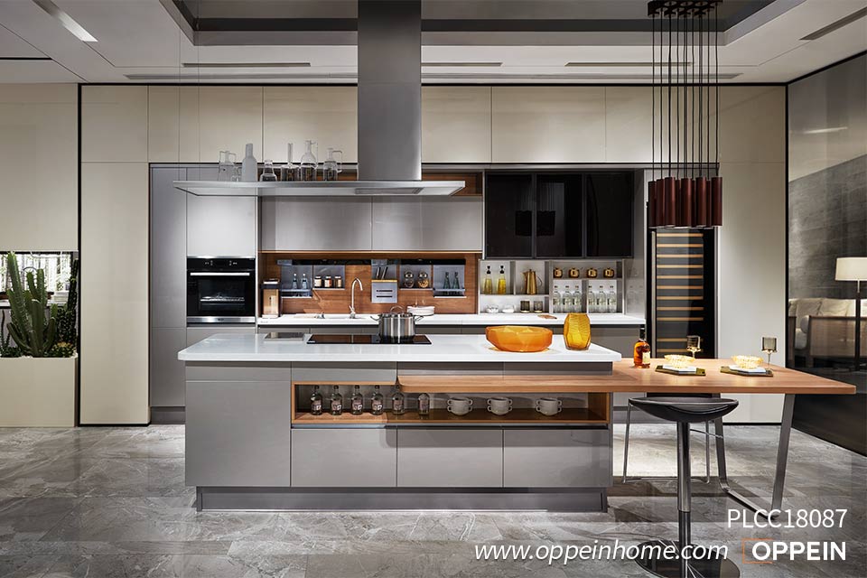 Silver Flashing Lacquer Straight-Line Kitchen with Island PLCC18087