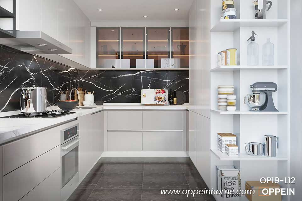 Popular U-Shape High Gloss Lacquer Kitchen OP19-L12
