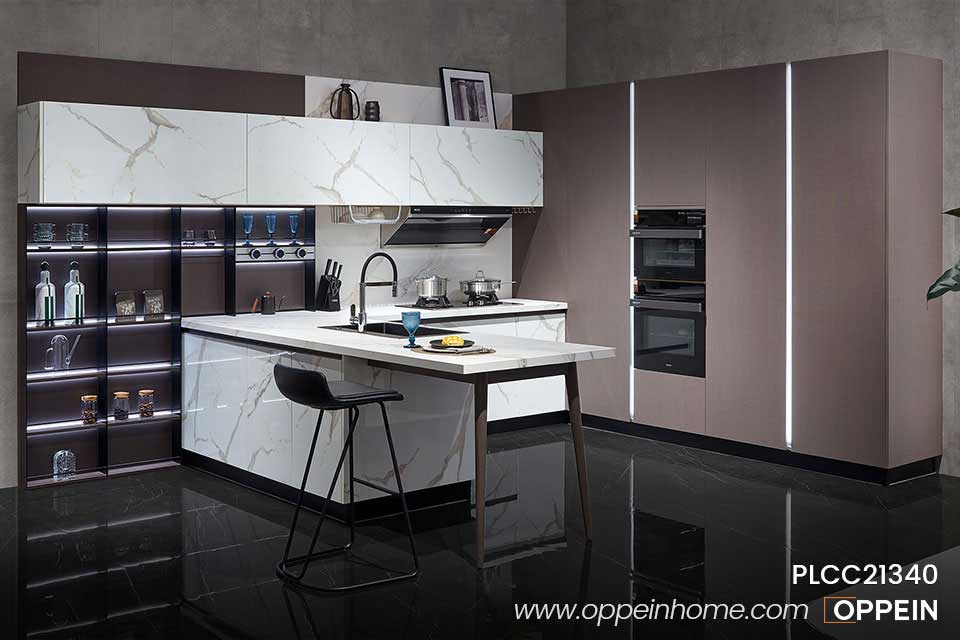 Modern UV Lacquer Kitchen Cbainet PLCC21340