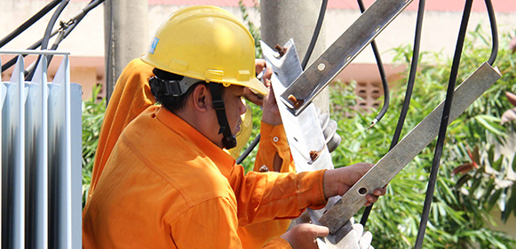 XÂY LẮP ĐIỆN